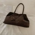 Grande borsa tote in pelle scamosciata marrone scuro con porta tessere coordinato - Marrone