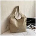 Vintage beige Shopper aus Öl-Wachs-Leder mit Kreuznaht und seitlichen Kordelzügen - Khaki