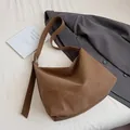 Brown vintage PU leather hobo tote bag for commuting with adjustable shoulder strap - Brown without Pendant