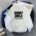 Λευκό φούτερ με κουκούλα με τύπωμα 'SHORT GIRLS' και μπροστινή τσέπη σε casual στυλ - S / Λευκό