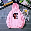 Détail d'un sweat à capuche rose avec texte SHINE, portrait et finitions bord-côte - S / Bleu marine