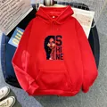 Flat-Lay-Ansicht vom roten Oversize-Hoodie mit SHINE-Print und modernen Lifestyle-Accessoires - S / Rot
