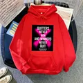 Sweat à capuche rouge avec imprimé anglais audacieux et doublure polaire douce - S / Rouge