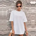 Λευκό oversized γυναικείο μπλουζάκι με στρογγυλή λαιμόκοψη και πεσμένους ώμους - XS / Λευκό