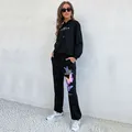 Chándal negro para mujer con estampado de mariposa y conjunto de dos piezas con capucha - S / Negro
