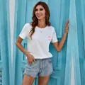 Damen Baumwoll T-Shirt in Weiß mit Blumenmuster und lässigem sommerlichem Stil - S / Weiß