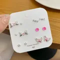Set di sei orecchini a lobo farfalla e cuore in argento con zircone rosa e perle - Set di Orecchini a Bottone con Perla Elegante Rosa