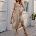 Abito lungo boho a balze con stampa geometrica e corpetto a punto smock per l'estate - S / Cachi