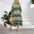 Boheemse losse maxi-jurk met witte geometrische bloemenprint in diepe bosgroene kleur - S / Groen