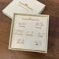 Set di sette orecchini a lobo in argento con fiocchi, perle e cuori in confezione regalo - Stile Coniglio Farfalla (CK8)