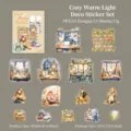 Illustratives Warmes Licht PET-Sticker-Set mit 15 Motiven von Lesemädchen und gemütlichen Szenen - 15 Stück/Packung / Warmes Dämmerlicht