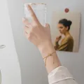 Verstellbares minimalistisches Knotenarmband mit 18 Karat Vergoldung für Damen - Verstellbares Armband (567) / Kordelzug Verstellbar / Gold