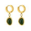 Vintage 18k vergoldete Smaragd-Ohrringe mit grünen Ovalsteinen und goldenen Reifen - Ohrringe