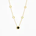 Elegante goldene Titanstahlkette mit schwarzen und hohlen fünfblättrigen Blumen - Schwarz Weiß Fünf Blumen Halskette (8235)