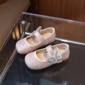 Charmante rosa Glitzer Mary Jane Ballerinas für Mädchen mit Schmetterlings-Applikation - EU 21 / Rosa