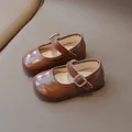 Girl's Mary Jane leather shoes in caramel brown with sparkling rhinestone square buckle - EU 21 / Brown