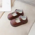 Zapatos Mary Jane de niña en cuero mate marrón con hebilla de metal y costuras blancas a mano - EU 21 / Marrón
