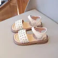 Chic girls' cream floral sandals with 3D flower details and adjustable straps - 22 / Beige