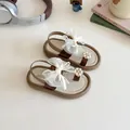 Girls' cream and brown sandals with large mesh bow and pearl flower detail - EU 21 / Brown
