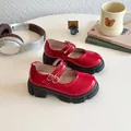 Girls red patent leather Mary Jane shoes with double straps and thick black soles - EU 26 / Red