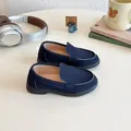 Dunkelblaue Wildleder-Slipper für Kinder mit Slip-On-Design und flachen Gummisohlen - Größe 21 / Blau