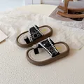 Girls black lace toe-post sandals with pearls and sequins for stylish summer wear - EU 21 / Black