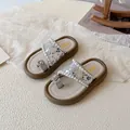 Girls silver sequin sandals with pearl trim and rhinestone flower on thick soft soles - EU 21 / Silver