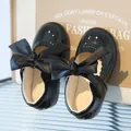 Toddler girl black patent leather Mary Jane shoes with large bow and scalloped trim - 19 / Black