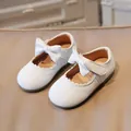 White toddlers Mary Jane shoes with cute bowknot and decorative scallop edge - 19 / White