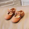 Toddler girl caramel Mary Jane shoes with lovely bow and scalloped trim details - 19 / Brown