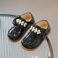 Girls black patent leather princess shoes with pearls, rhinestones and bow detail - EU 21 / Black