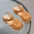 Girl's light brown hollow sandals with cute cat ears and petal-shaped cutouts - EU 21 / Brown