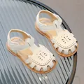 Creamy white hollow out girls sandals with heart patterns and velcro closure - EU 21 / Beige
