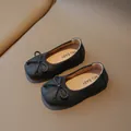 Classic black leather girls flats with bow detail and soft soles for spring - EU 21 / Black