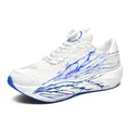 Chaussures de running blanches avec motif éclair bleu et système de laçage à molette - 38 / Bleu Blanc (5812)
