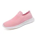 Roze instapsneakers van ademend flyknit met witte antislipzolen voor dames en heren - Roze