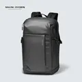 Mochila Mark Ryden para portátil en gris oscuro mate con USB y tejido impermeable - Negro Clásico