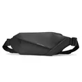 Borsa a tracolla Mark Ryden nera impermeabile con design geometrico moderno - Nero Classico