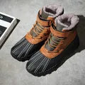 Detailansicht wasserdichter Schneestiefel mit warmem Kunstfellfutter und robustem Schnürverschluss - 38 / Braun Mit Fleece (3020)