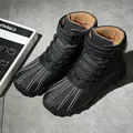 Wasserdichte schwarze Schneestiefel mit Warmfutter und weißen Kontrastnähten für Herren - 38 / Schwarz (3020)