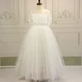 Elegante witte bloemenmeisjesjurk met kralenriem en gelaagde tule prinsessenrok voor meisjes - Wit / 2-3 Jaar