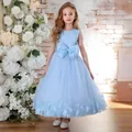Detalle de vestido azul de dama de honor con falda de tul y bordado de flores - Azul / 4-5Y