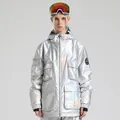 Zilveren holografisch skipak set met cargo zakken en een jas met capuchon voor - XS / Zilver
