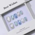 Handgefertigte hellblaue Katzenaugen-Nägel mit Blumenkunst in einer Geschenkbox - XS / Eis-Kokosnuss (L13)