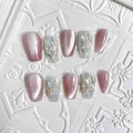 Uñas postizas ojo de gato rosa con mariposa de purpurina plateada y forma trapecio - XS / Jazmín Oolong - Ataúd Corto