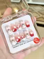 Détail de faux ongles faits main avec motifs de lapin 3D et cœurs mignons en taille S - XS / Lapin Couronne Doux Squoval Moyen
