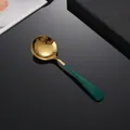 Cuillère ronde moderne en acier 304 avec tête miroir dorée et manche vert foncé - Cuillère à Dîner Vert Foncé Or