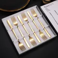 Lot de 6 fourchettes à dessert en acier inoxydable doré dans un coffret cadeau gris - Ensemble de Fourchettes Dorées (Coffret Cadeau)