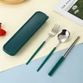 Set di posate portatili in acciaio inossidabile verde scuro con custodia per viaggi e studenti - Forchetta Cucchiaio Bacchette Verde Scuro Argento (Custodia Verde Scuro)