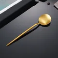 Cucchiaio moderno in acciaio inossidabile 304 dorato con manico lungo opaco - Cucchiaio d'Oro